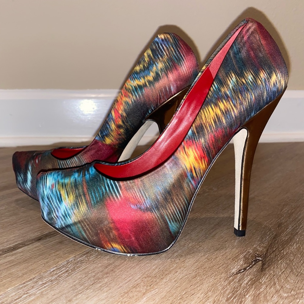 Aldo multi-colored platform heel
